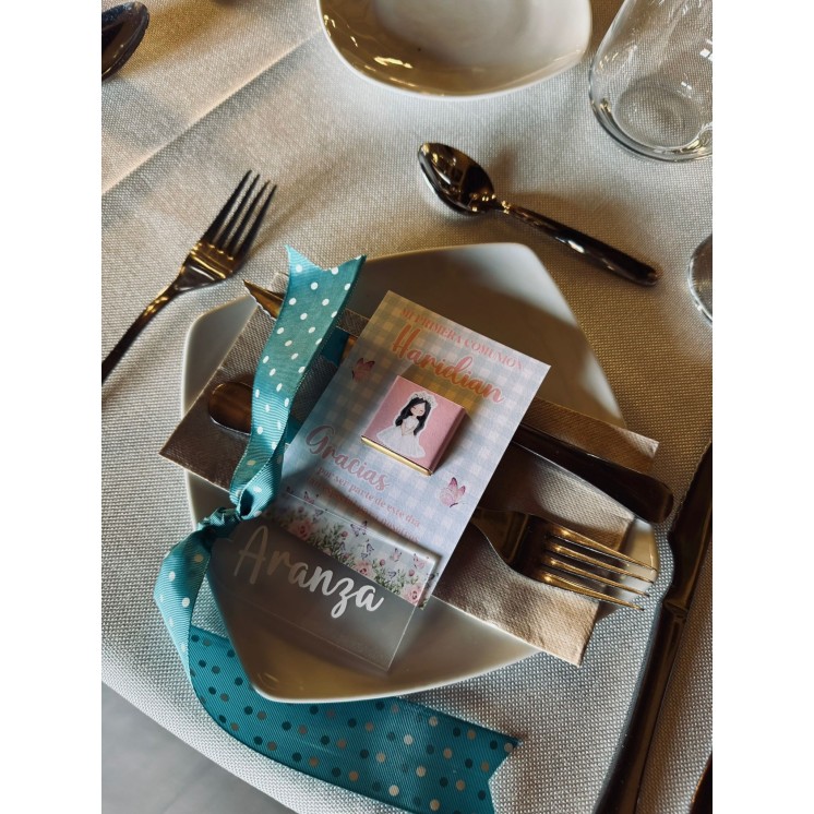 Marcasitio de Metacrilato Personalizado | Detalle Elegante para Eventos